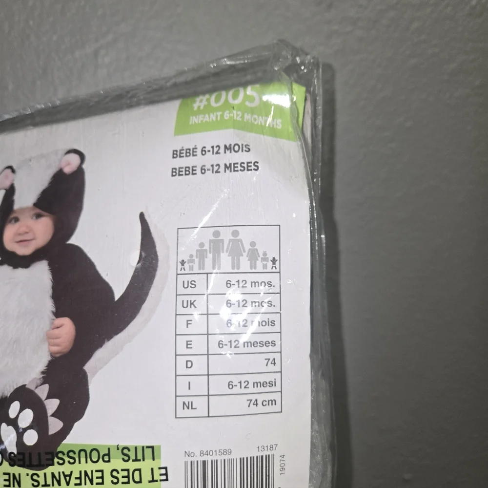 Infant Skunk Costume 